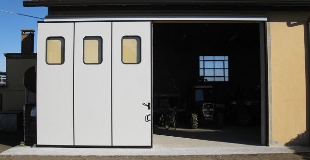 Brama przesuwna z prowadzeniem podłogowym 7